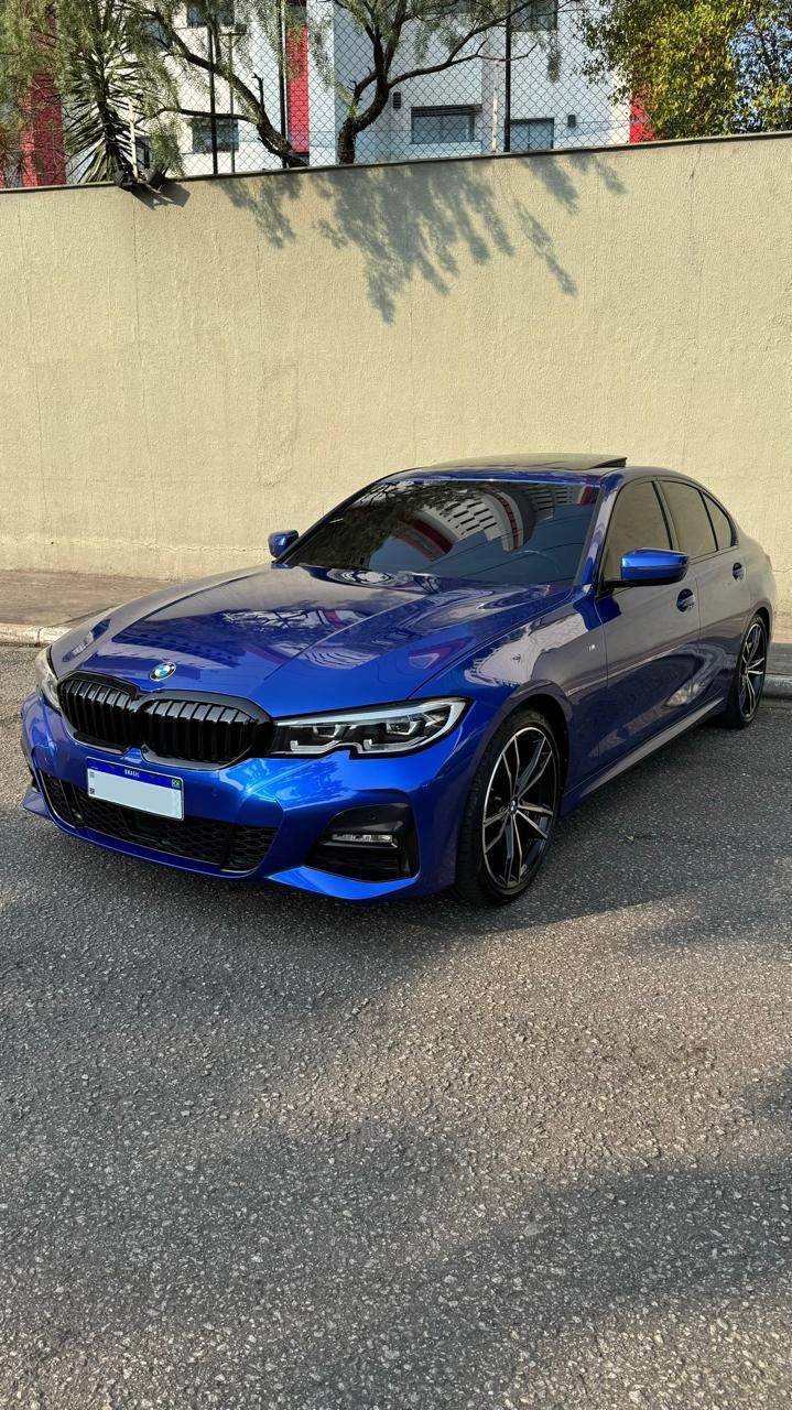Carro Premium